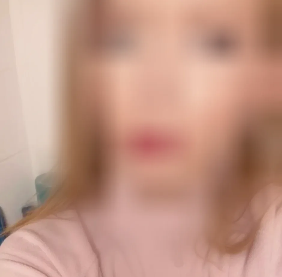 Linda, 26