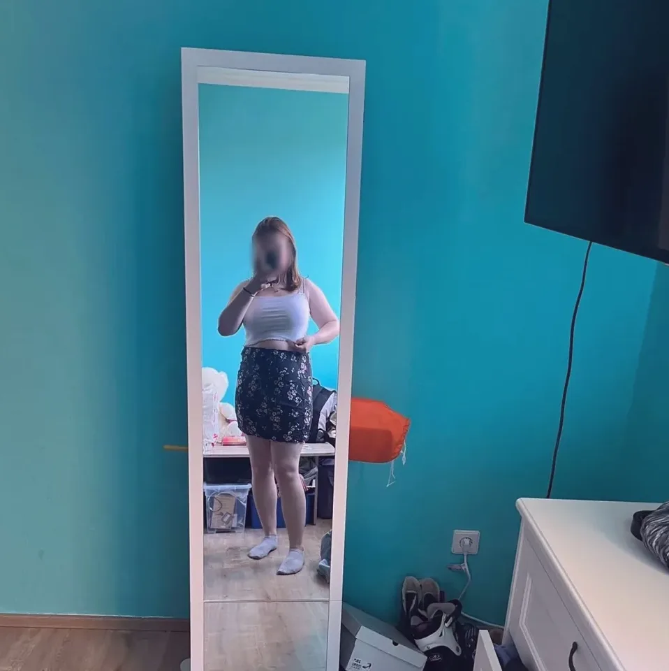 Vera, 18